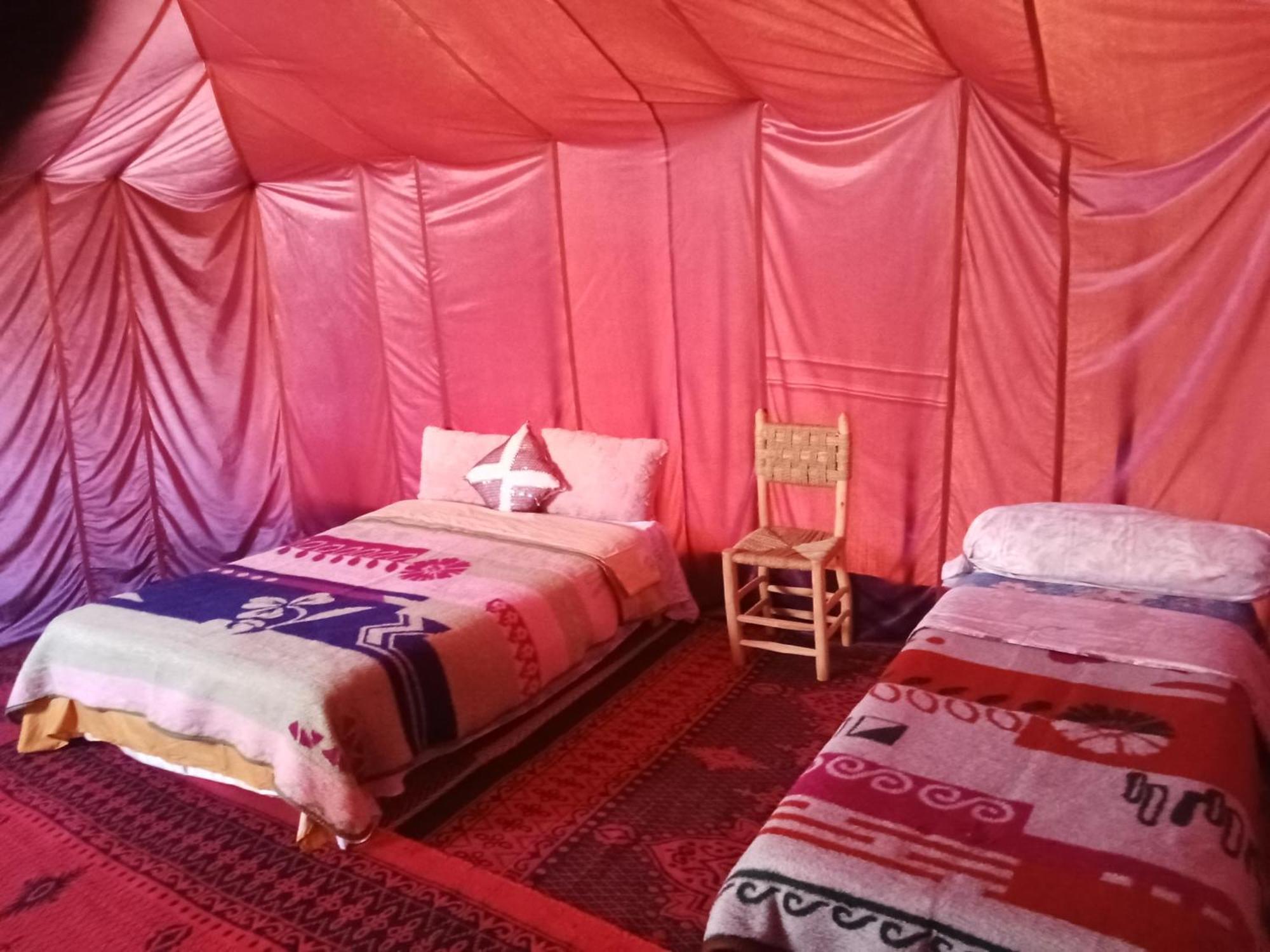 Готель Bivouac Cote-Iriki Foum Zguid Екстер'єр фото
