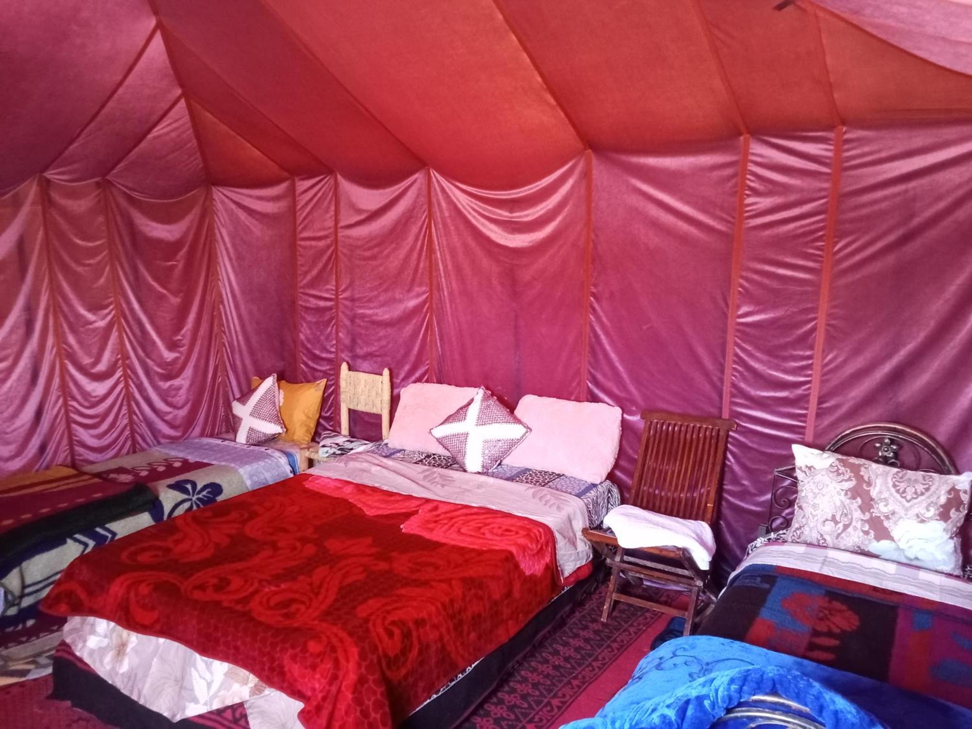 Готель Bivouac Cote-Iriki Foum Zguid Екстер'єр фото